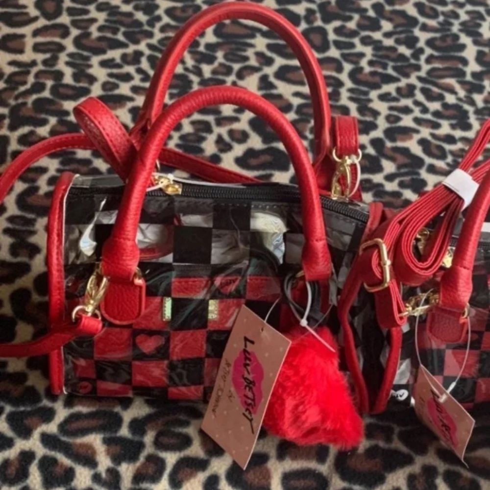 Betsey Johnson crossbody bag NWT